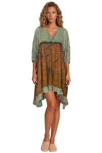 Vestido Curto Com Broderie Verde Patchwork Yacamim E5