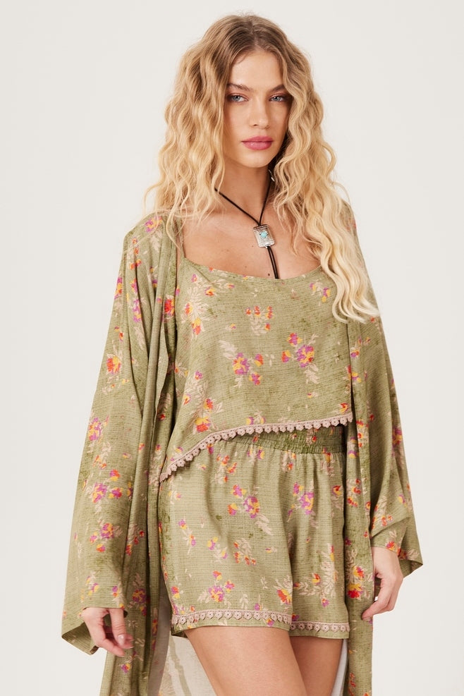 Conjunto Cropped E Shorts Verde Oliva Estampado Yacamim A6
