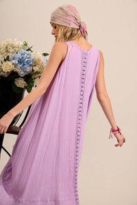 Vestido Regata Mullet Com Rendas Guipure Lilás Yacamim C18