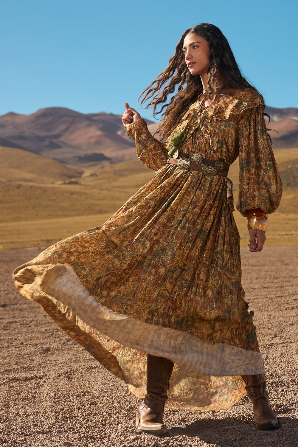 Vestido Longo Com Lurex Bege Escuro Paisley Yacamim C7