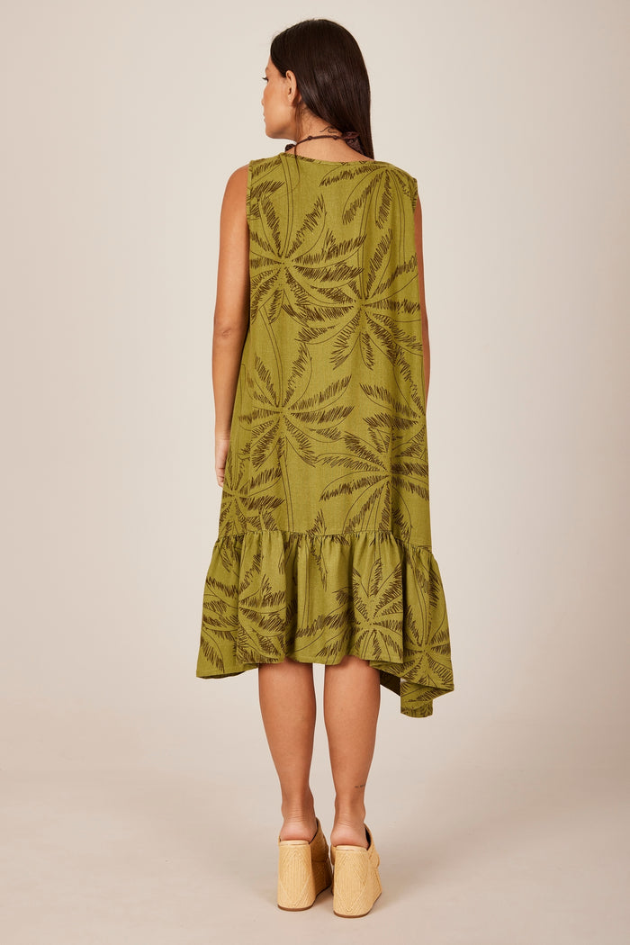 Vestido Curto Regata Com Decote Redondo Verde Yacamim C10