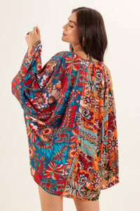 Kimono Curto Com Mangas Longas Estampado Yacamim<br />
<p>
</p>
