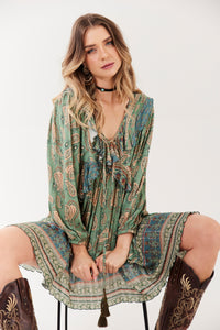 Vestido Curto Com Lurex Mangas Longas Yacamim D14