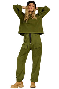 Calça Reta De Moletom Com Bolsos Frontais Verde Yacamim A29