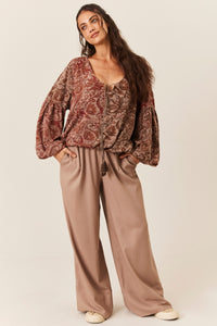 Calça Pantalona De Viscolinho Marrom Claro Yacamim I3