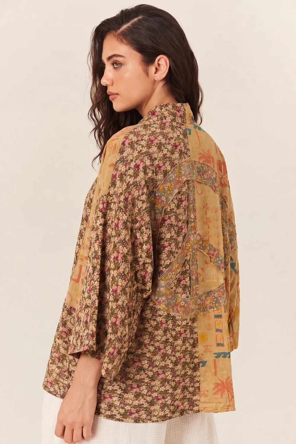 Kimono Curto Marrom Patchwork Yacamim J6