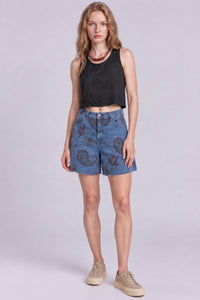 Bermuda Jeans Azul Com Estampa Paisley Yacamim R5