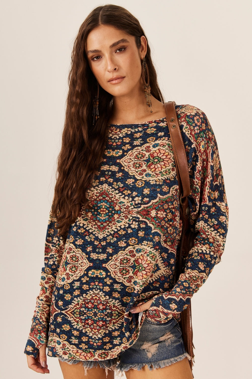 Bata Canelada Soltinha Azul Estampado Yacamim B23