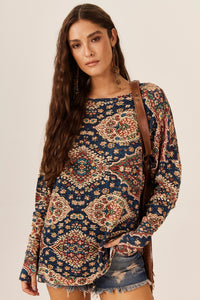 Bata Canelada Soltinha Azul Estampado Yacamim B23