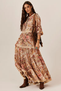 Vestido Longo Detalhes Em Renda Bege Estampa Paisley Yacamim C30