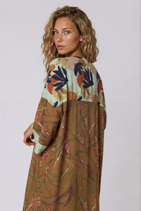 Kimono Longo Com Mangas Longas Verde Estampado Patchwork Yacamim J8