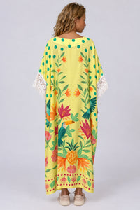 Kaftan Amplo Com Fendas Laterais Amarelo Estampado Coleção Manacá Yacamim J4