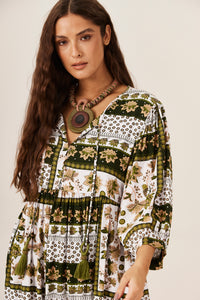 Vestido Midi Branco E Verde Geométrico Yacamim E15