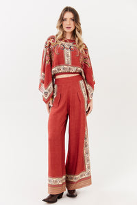 Calça Pantalona Terracota Estampa Paisley Yacamim A20