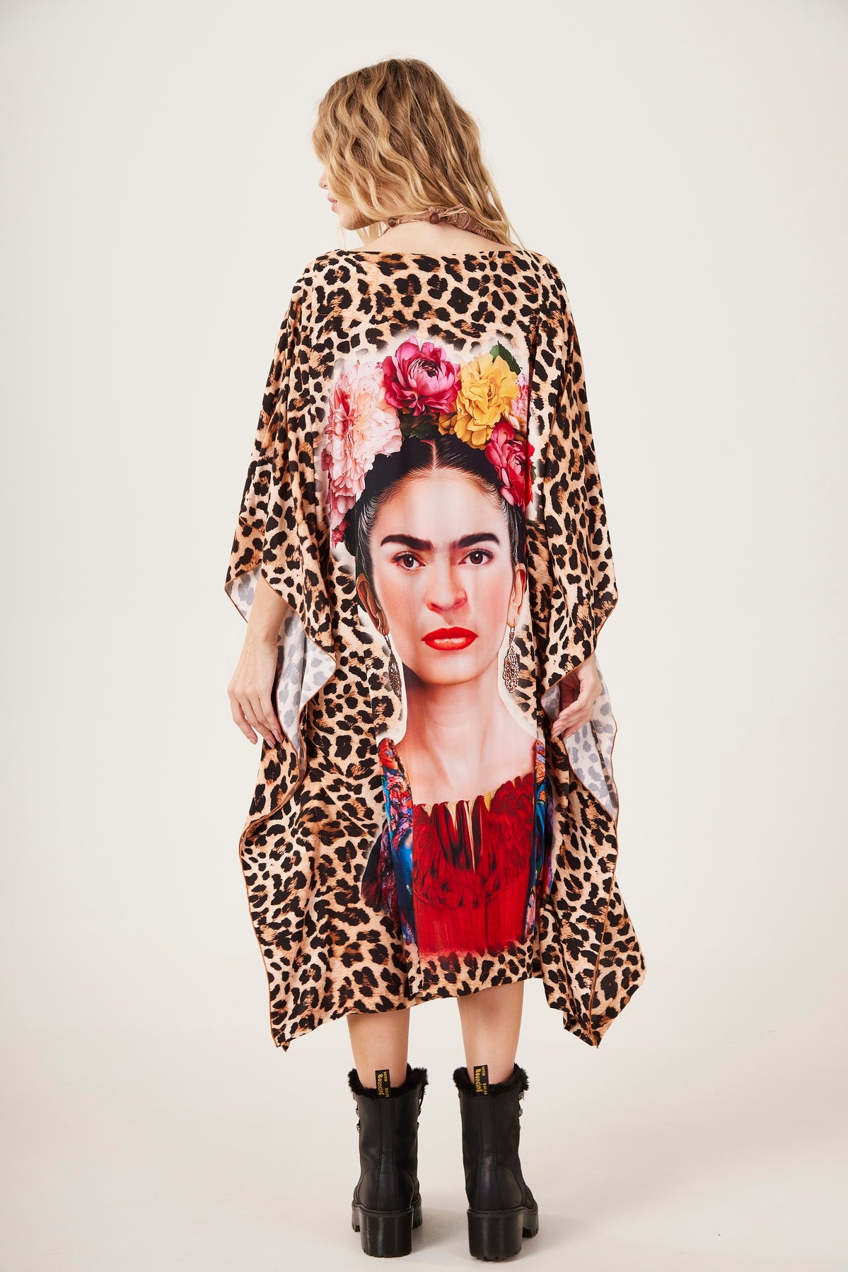Kaftan Amplo Midi Animal Print Frida Yacamim J3 Mex