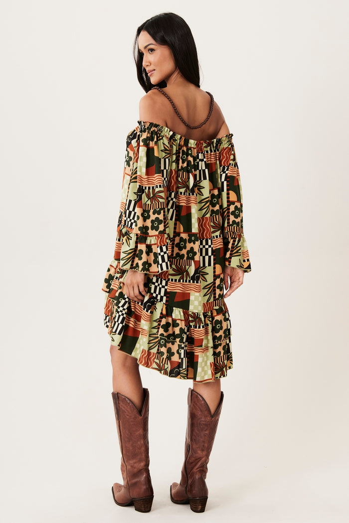 Vestido Curto Ciganinha Com Mangas 3/8 Verde Estampado Yacamim D16