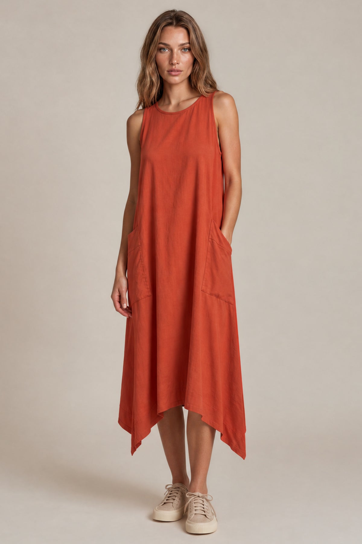 Vestido Regata Midi Viscolinho Com Bolsos Vermelho Ferrugem Yacamim D9