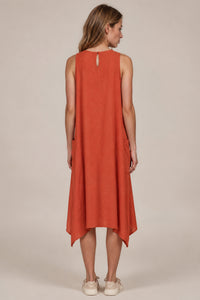 Vestido Regata Midi Viscolinho Com Bolsos Vermelho Ferrugem Yacamim D9