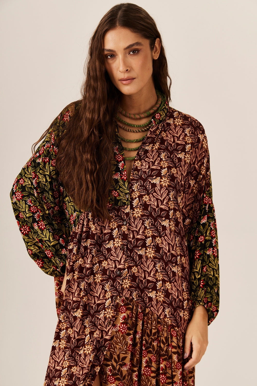 Vestido Longo Bordô E Verde Patchwork Yacamim D31