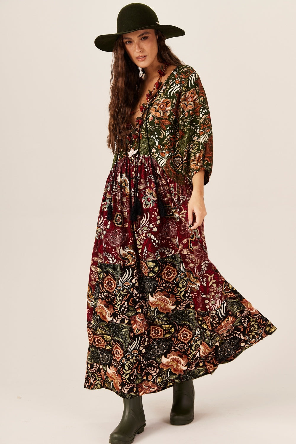 Vestido Longo Bordô E Verde Patchwork Yacamim E23