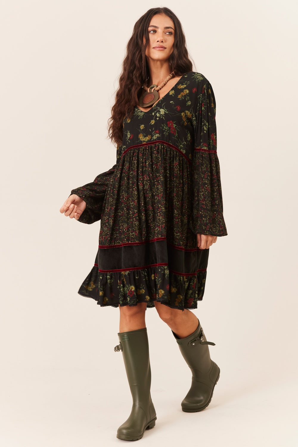 Vestido Curto Manga Longa Bufante Verde Escuro Patchwork Yacamim D31