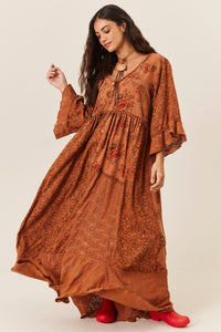 Vestido Longo Com Detalhes Em Broderie Terracota Patchwork Yacamim C4