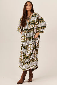 Vestido Midi Branco E Verde Geométrico Yacamim E15