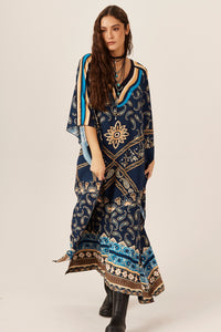 Kaftan Amplo Com Decote Azul Paisley Yacamim J8