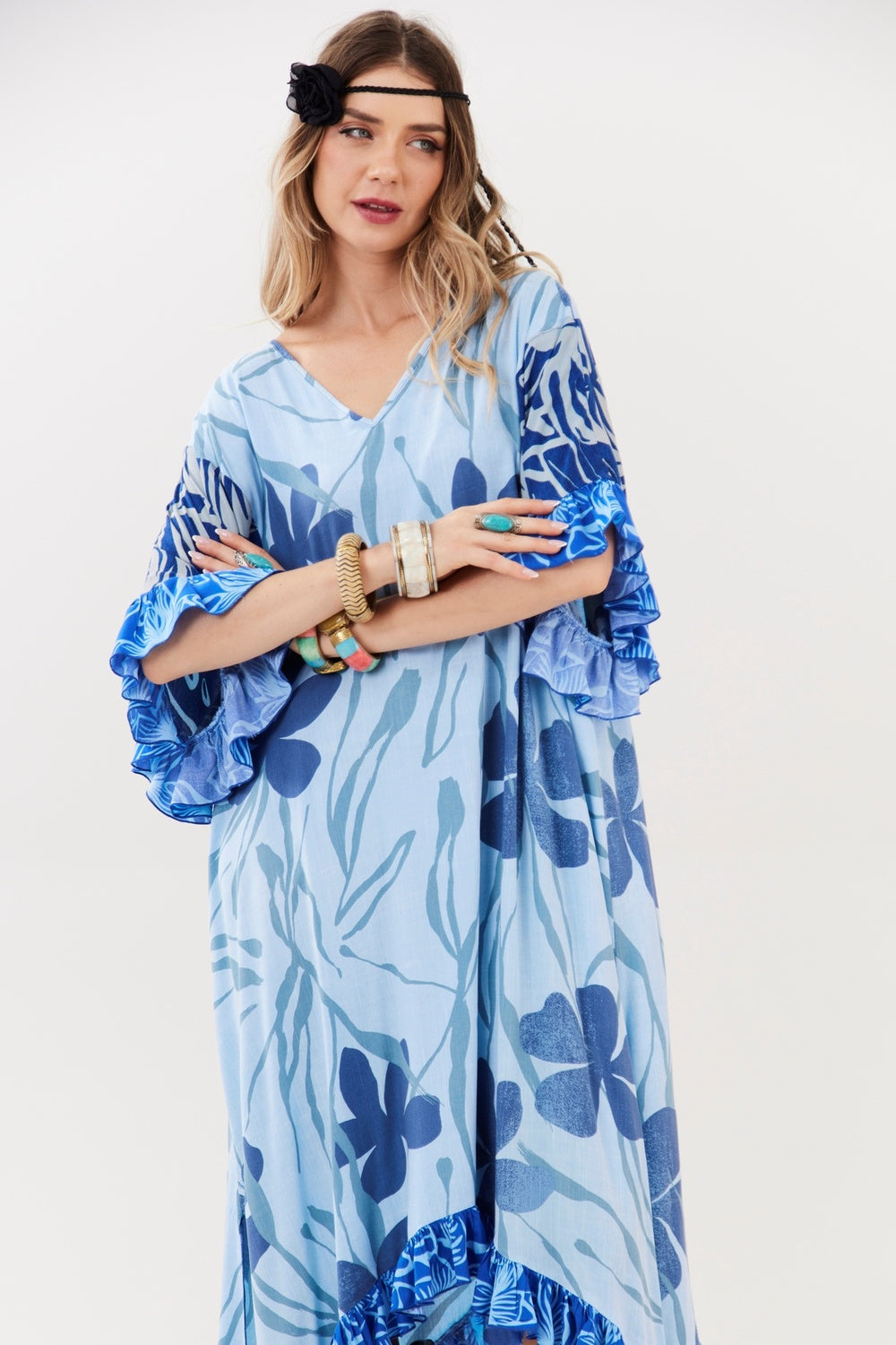 Kaftan Midi Decote Em V Azul Claro Patchwork Yacamim J10